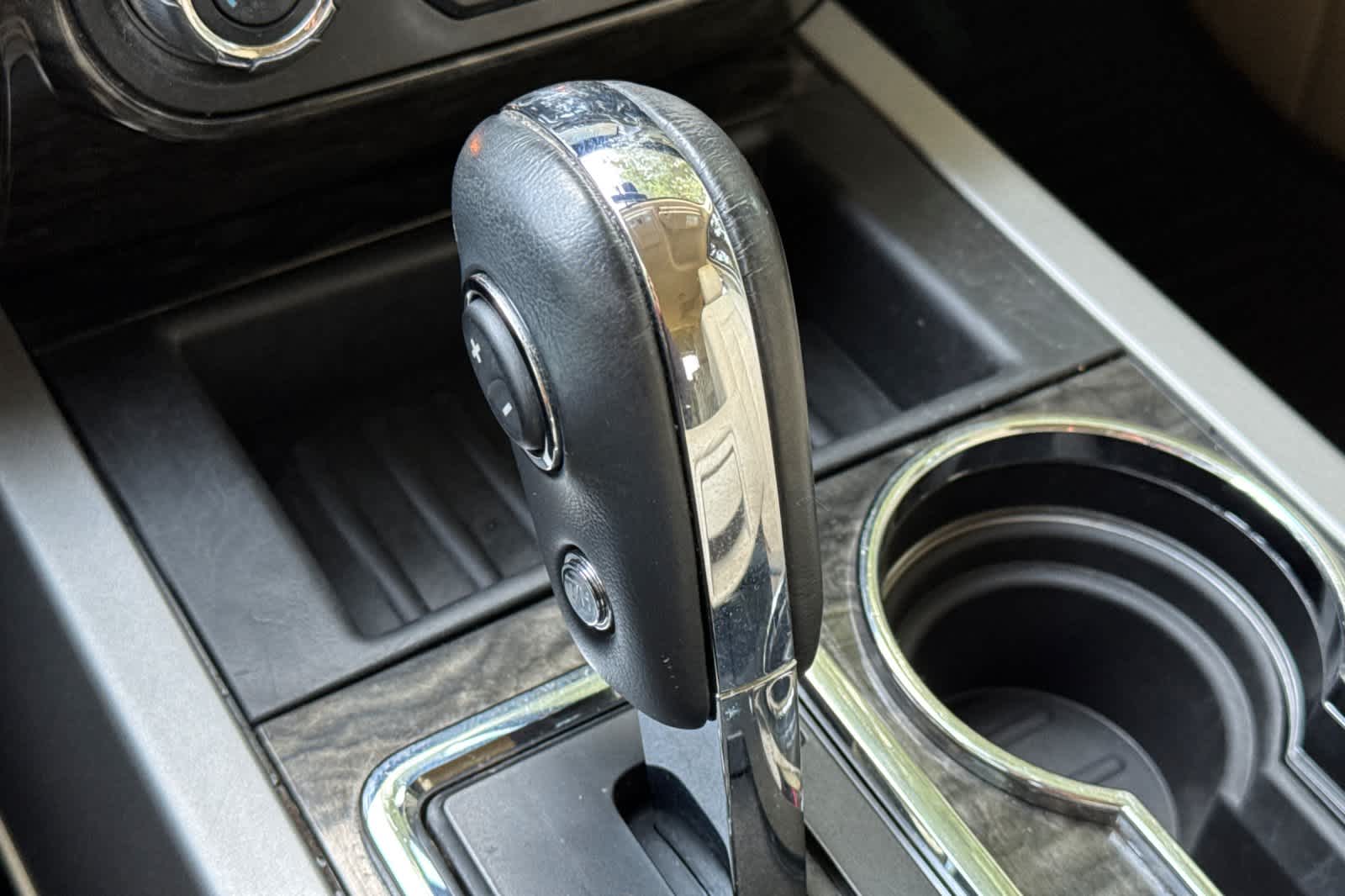 Thumbnail: 2016 Ford Expedition - 23