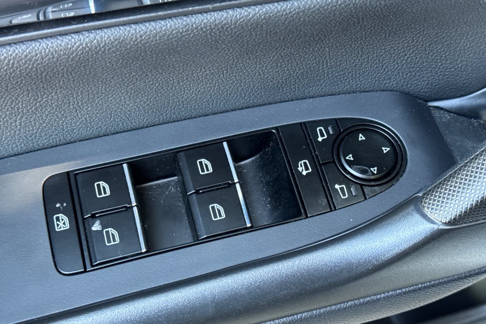 Thumbnail: 2023 Mazda CX-50 - 13