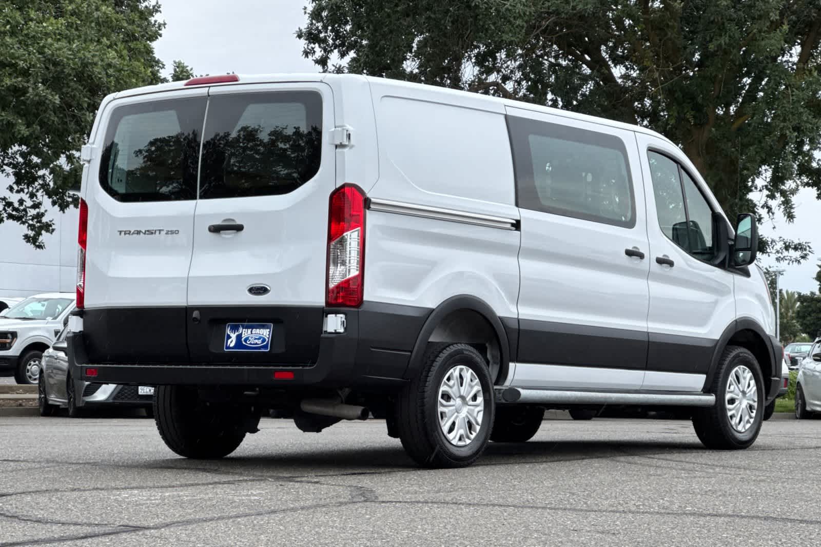 Thumbnail: 2025 Ford Transit Series - 2