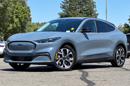 2024 Ford Mustang Mach-E Select SUV