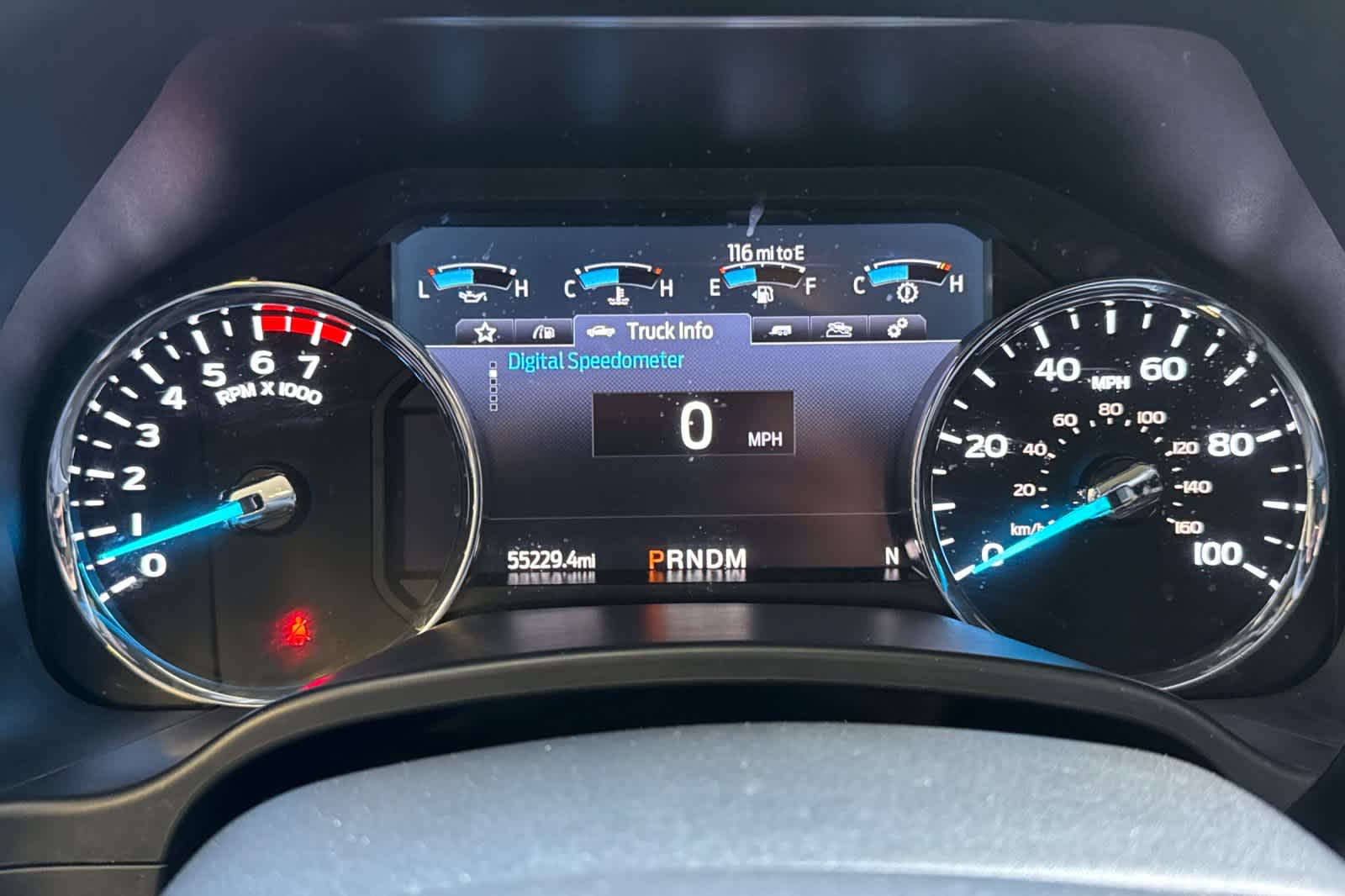 2022 Ford F-350 Lariat 23