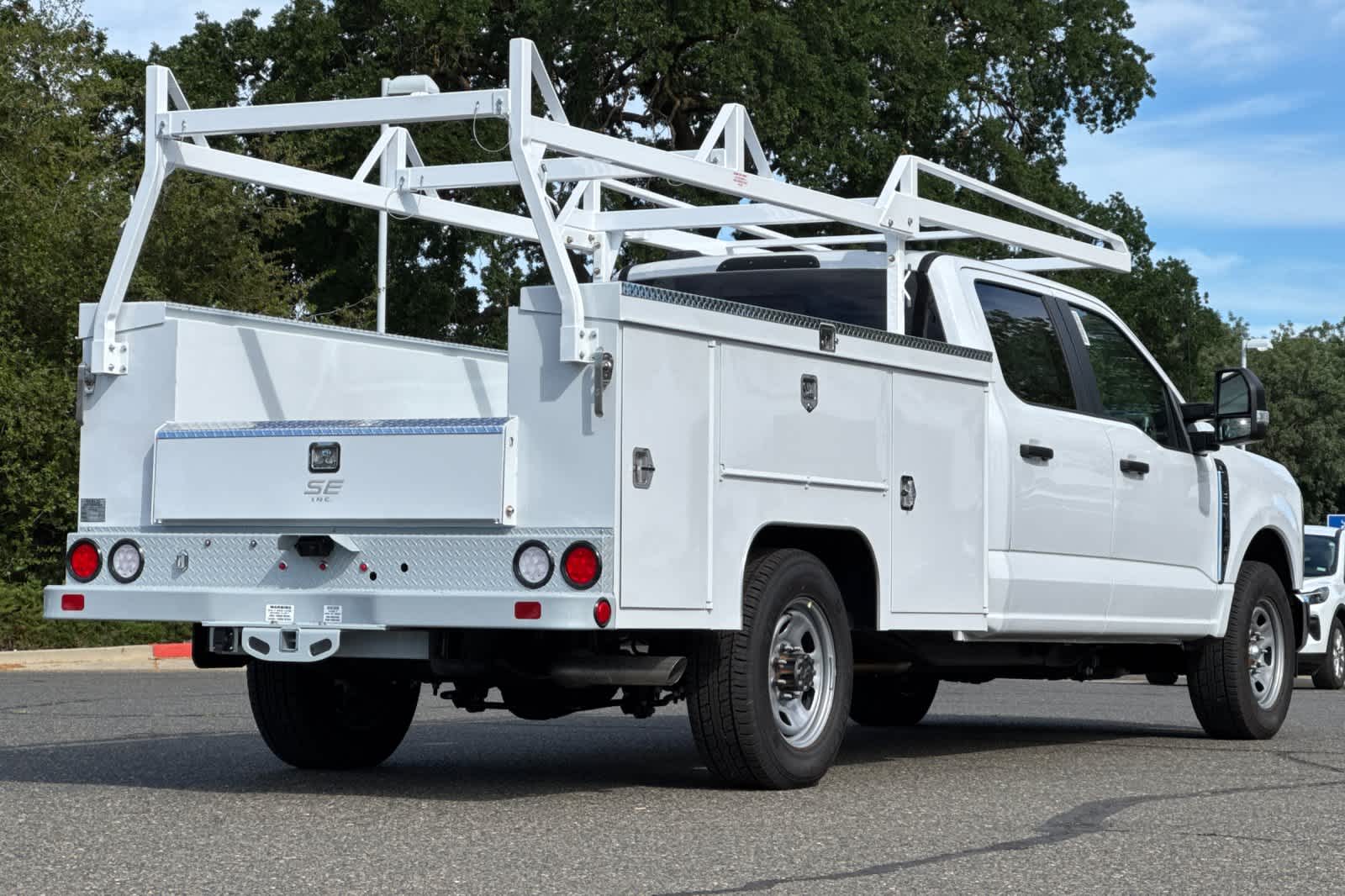 Thumbnail: 2026 Ford F-350 - 2