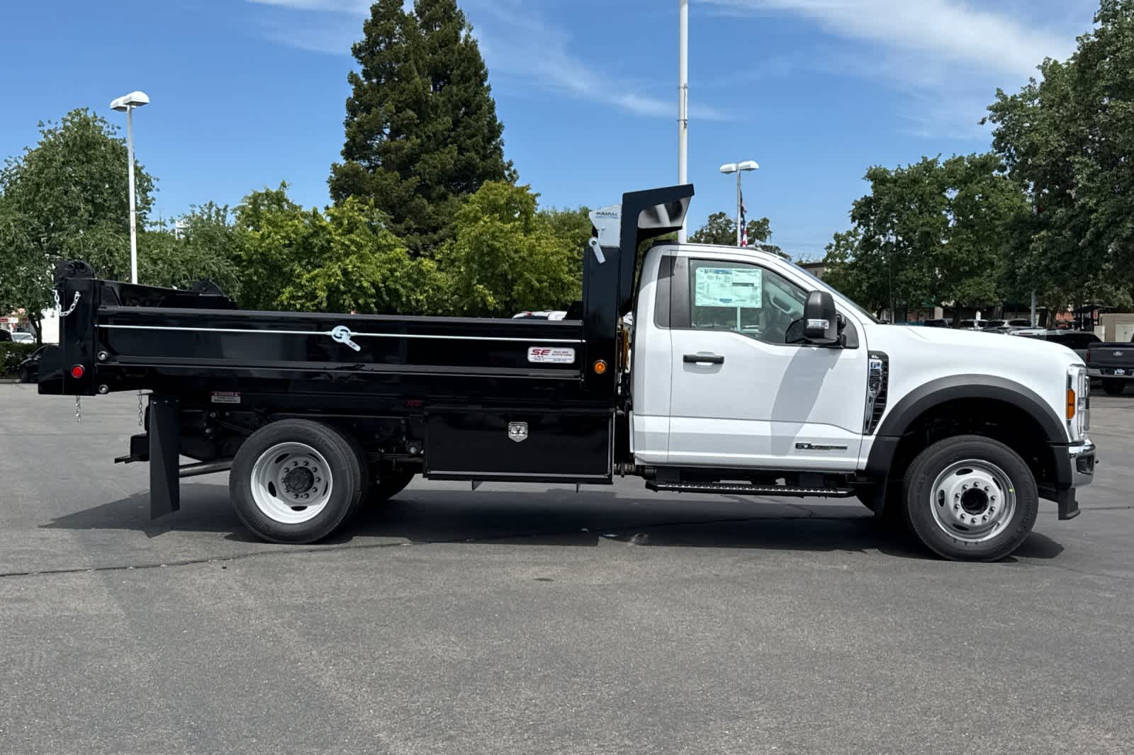Thumbnail: 2026 Ford F-550 - 7
