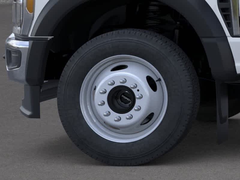 Thumbnail: 2026 Ford F-450 - 19