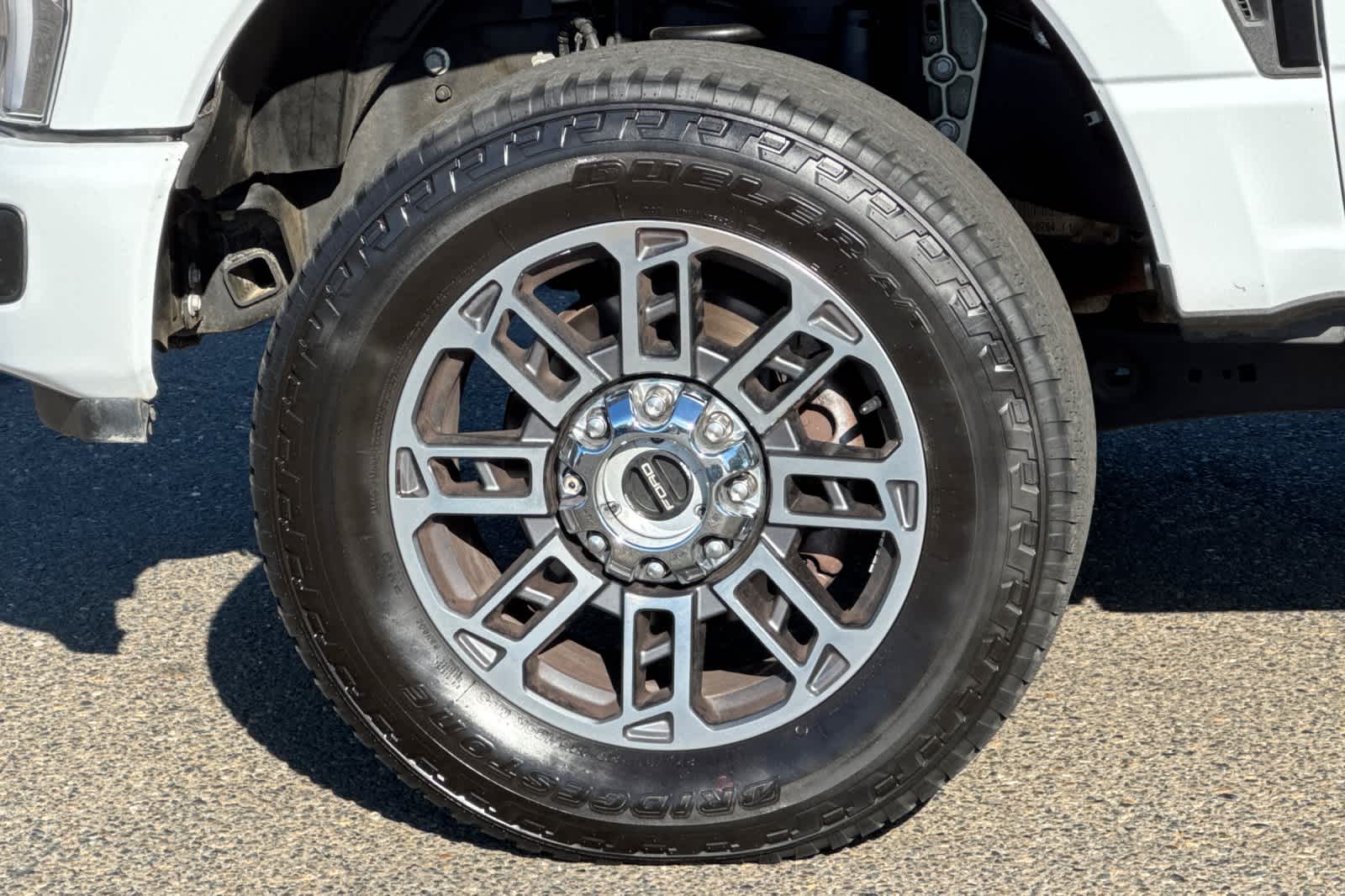 Thumbnail: 2023 Ford F-350 - 26