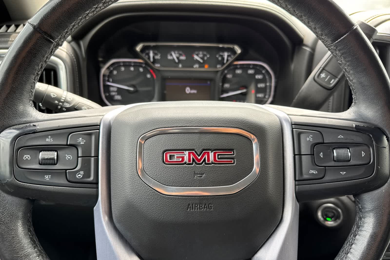 Thumbnail: 2020 GMC Sierra 1500 - 23
