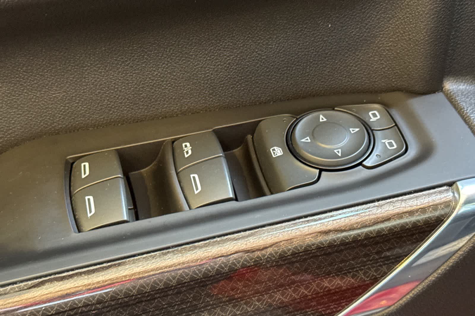 Thumbnail: 2022 Chevrolet Silverado 1500 - 13