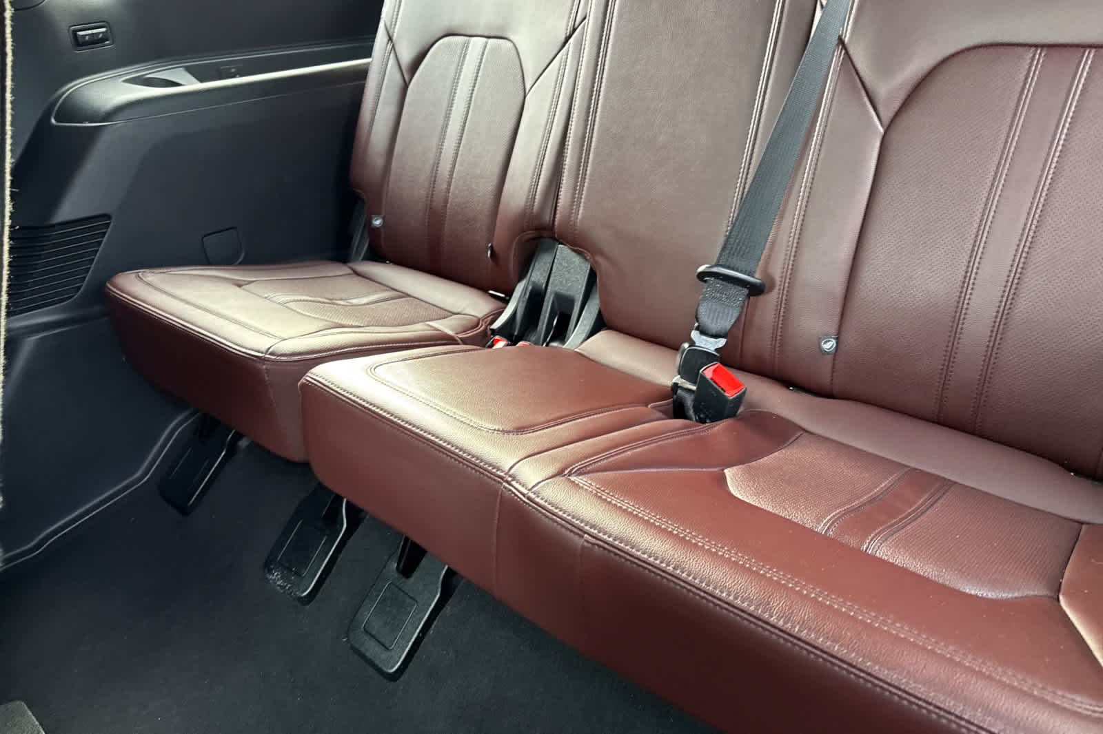 Thumbnail: 2024 Ford Expedition - 15