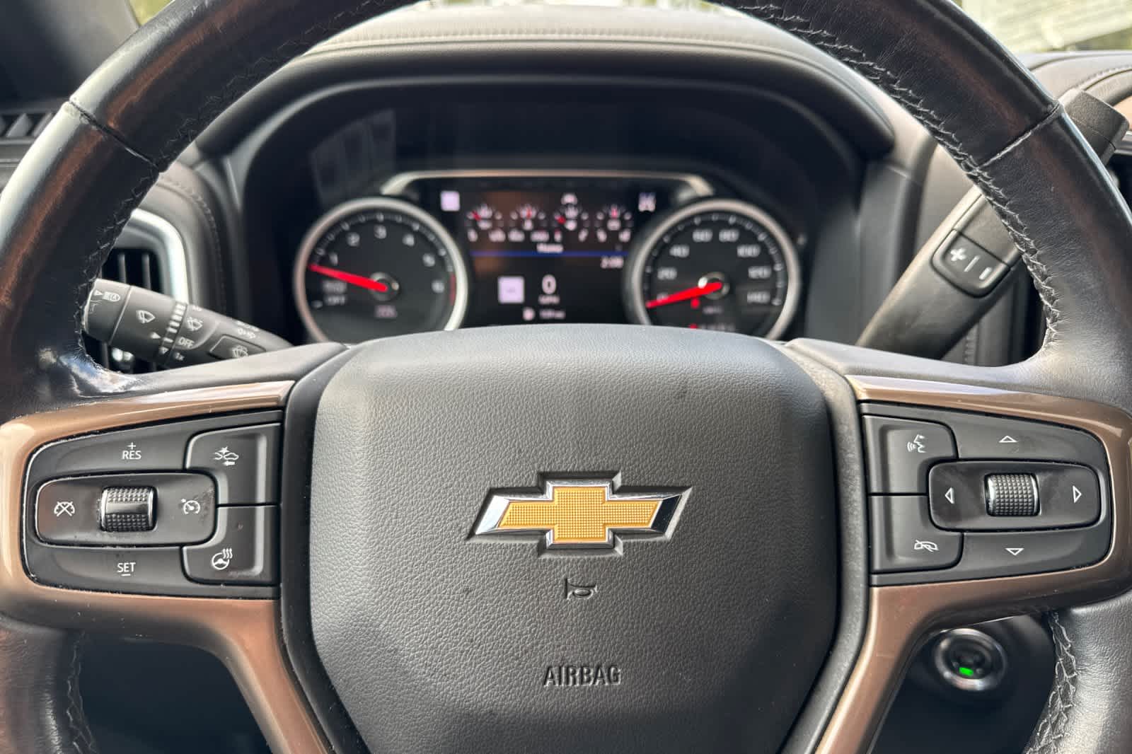 Thumbnail: 2021 Chevrolet Silverado 1500 - 23