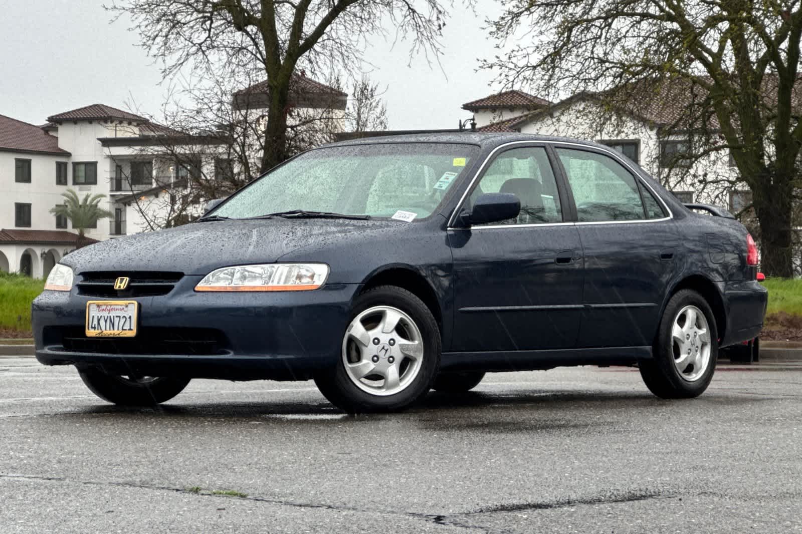 2000 Honda Accord EX-L -
                  Elk Grove, CA