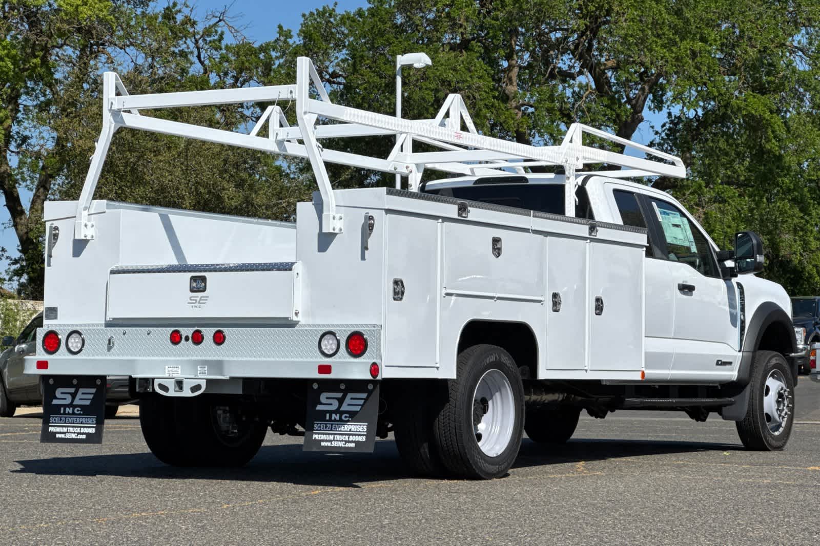 Thumbnail: 2025 Ford F-550 - 2