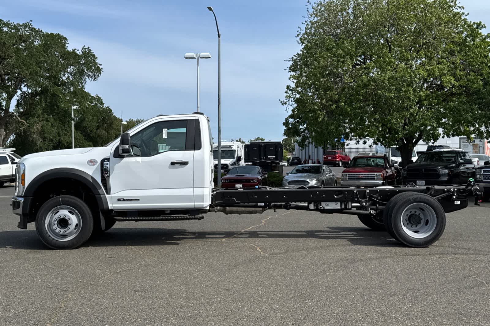 Thumbnail: 2025 Ford F-550 - 4