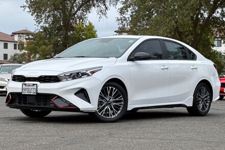 2023 Kia Forte GT-Line Berlina