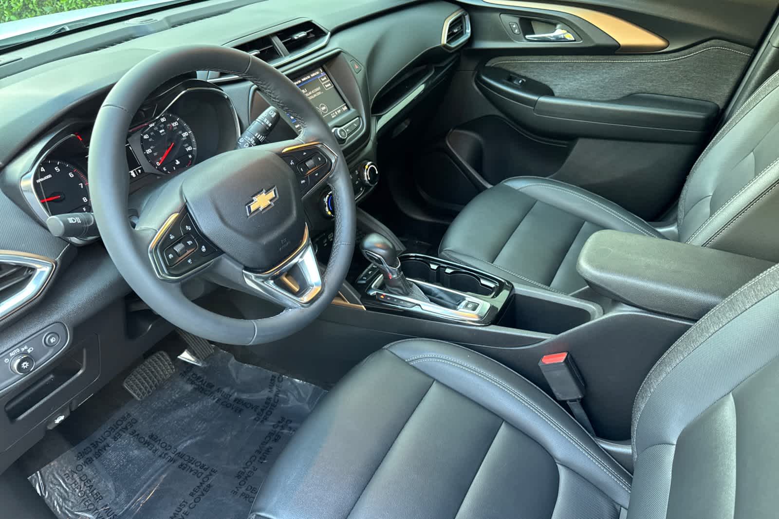 Thumbnail: 2023 Chevrolet TrailBlazer - 11