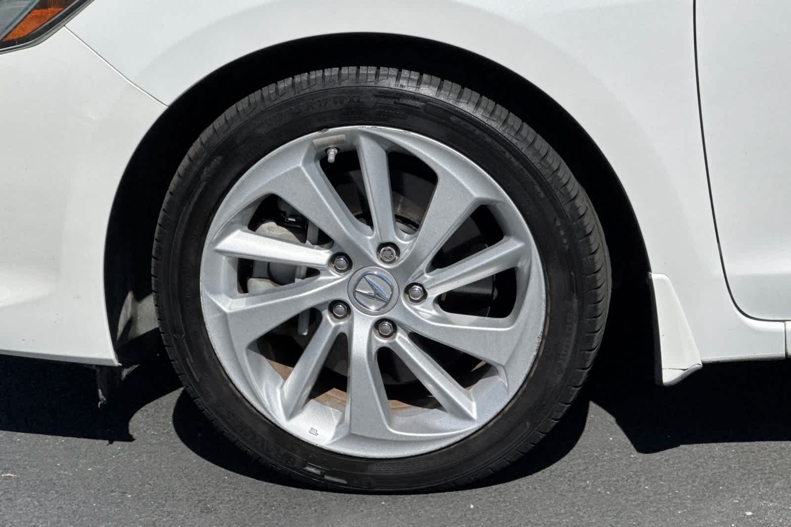 Thumbnail: 2017 Acura ILX - 25