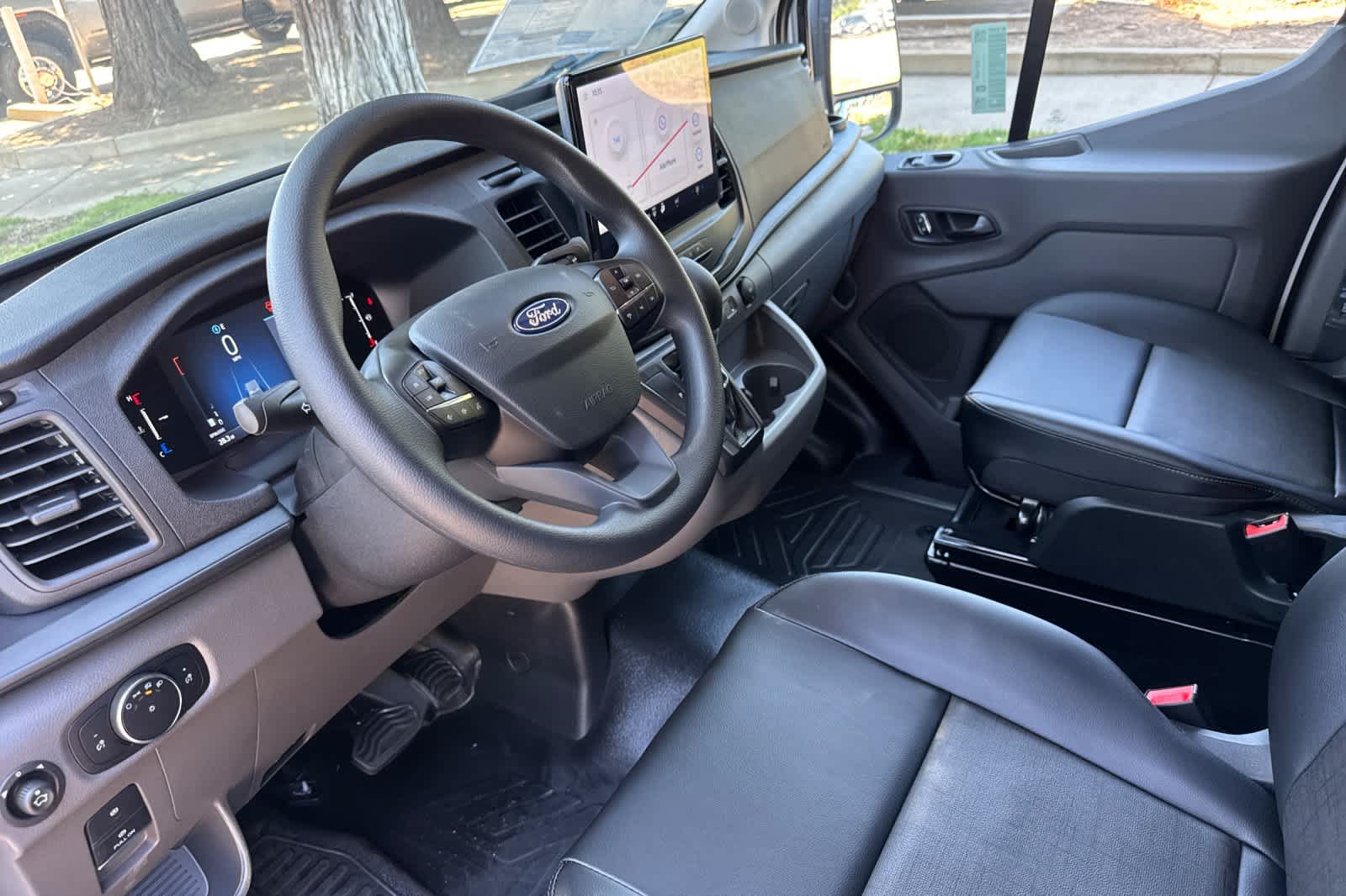 Thumbnail: 2026 Ford Transit Series - 3