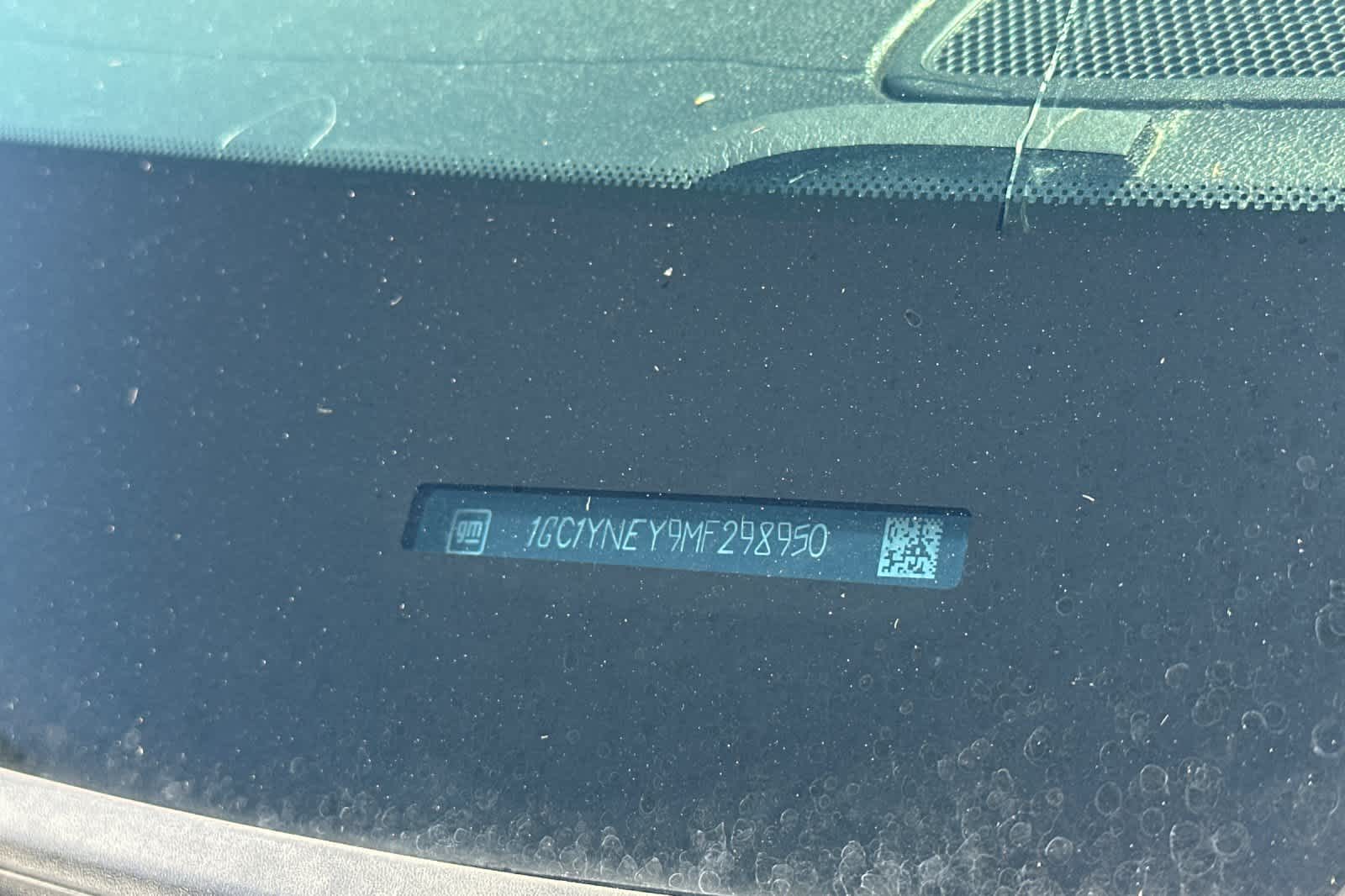 2021 Chevrolet Silverado 2500 HD LT photo 2