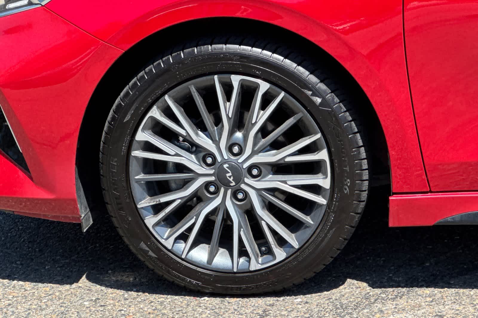 Thumbnail: 2024 Kia Forte - 26