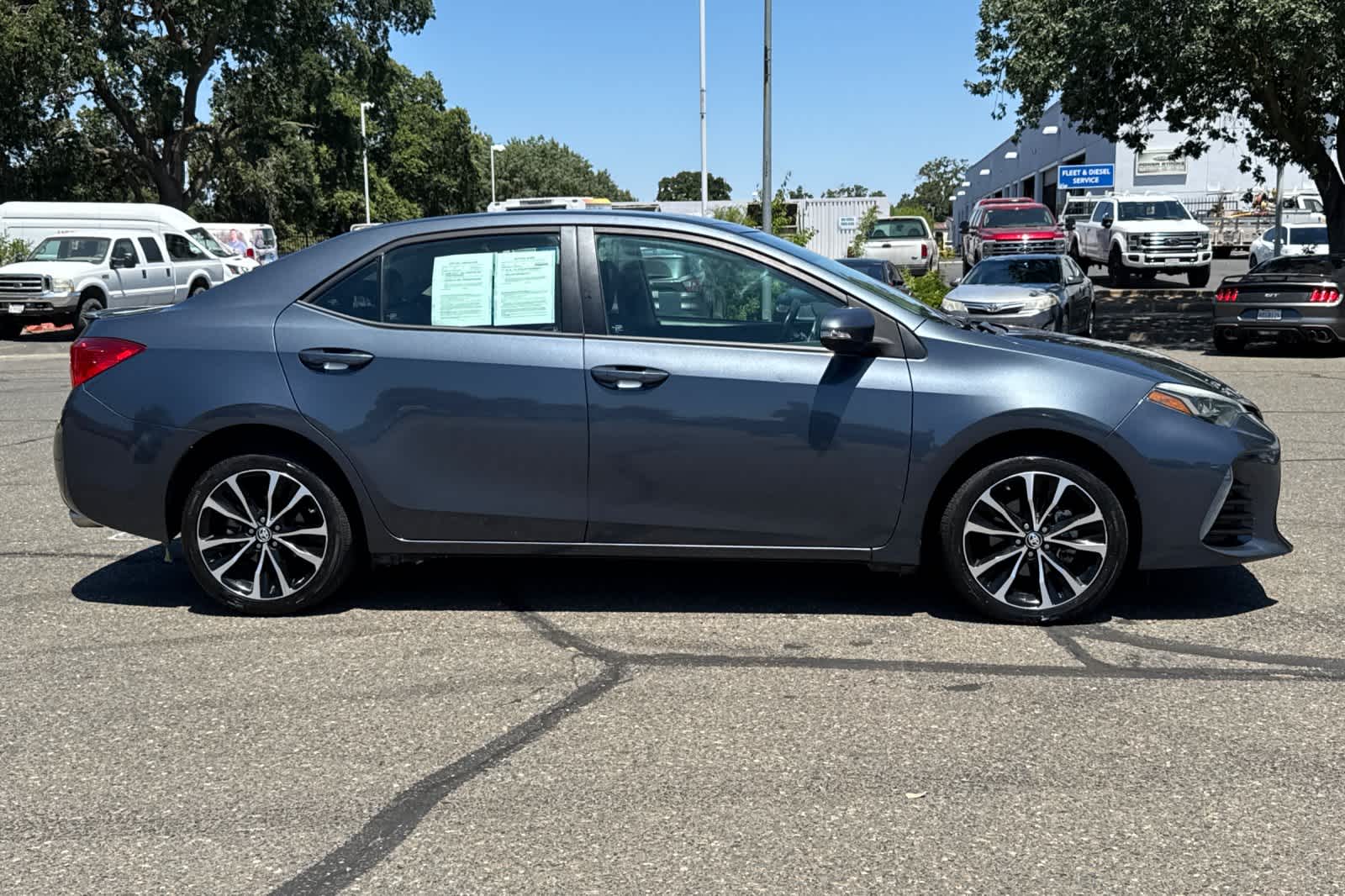 Thumbnail: 2017 Toyota Corolla - 8