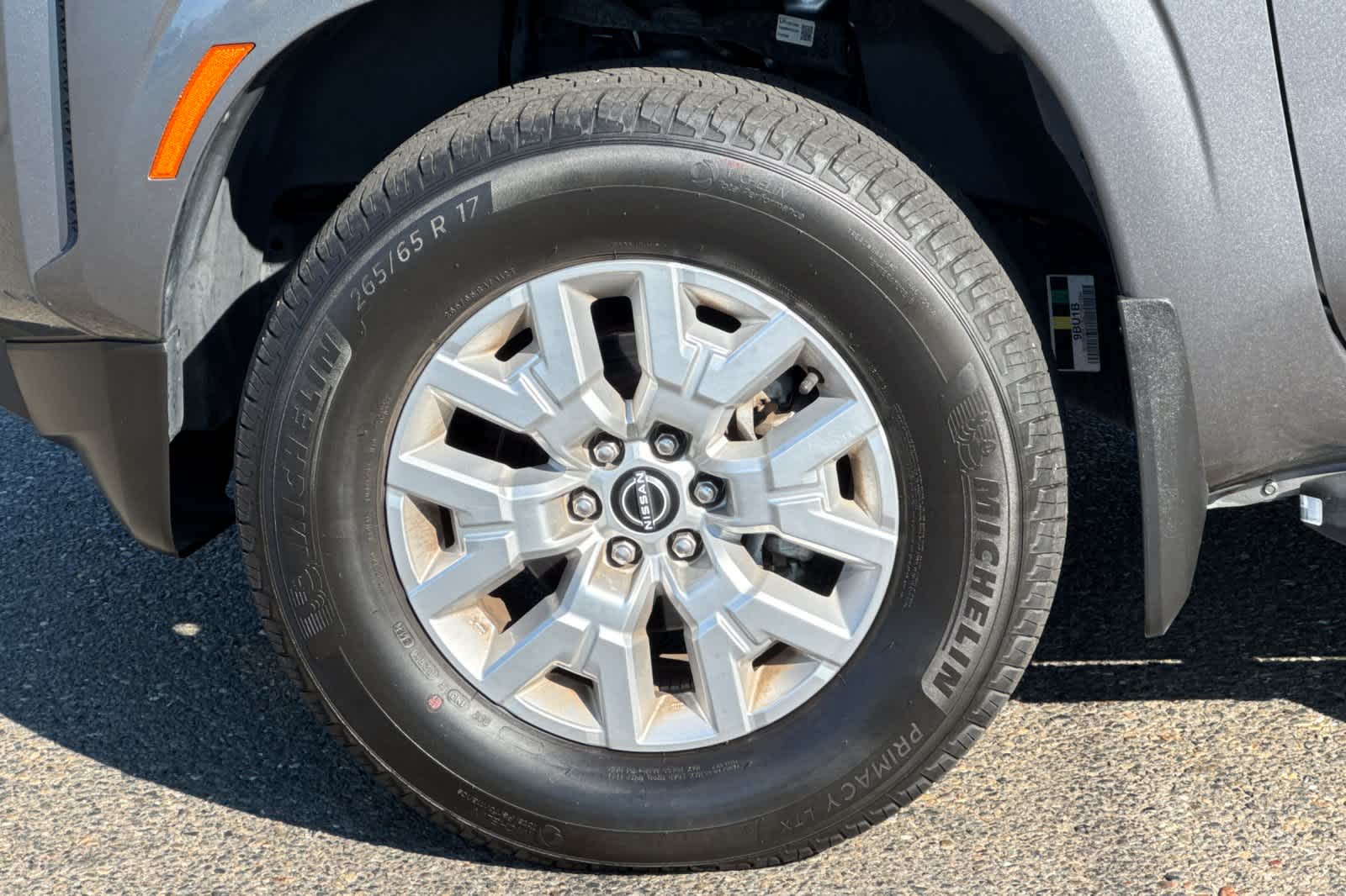 Thumbnail: 2022 Nissan Frontier - 25