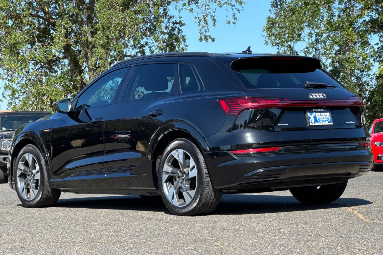 2021 Audi e-tron Premium 6