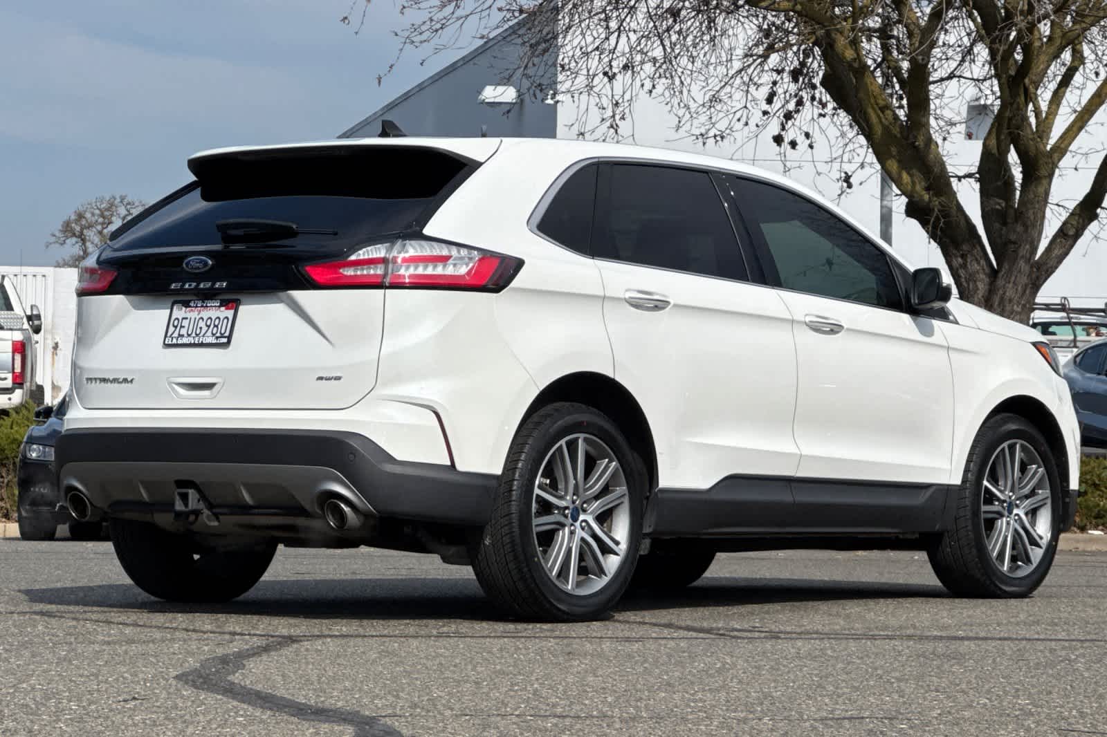 Thumbnail: 2022 Ford Edge - 2