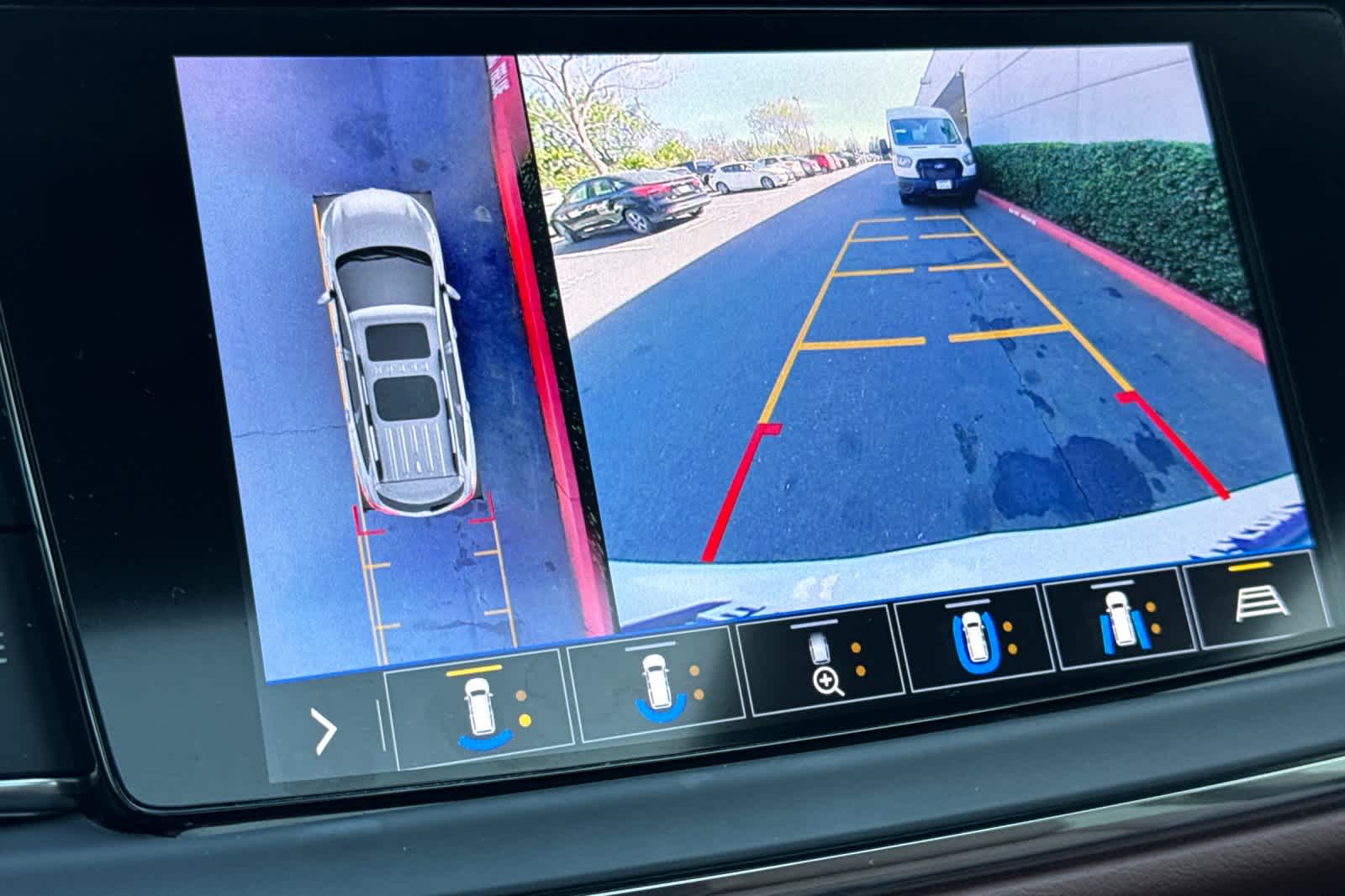 Thumbnail: 2021 Buick Enclave - 21