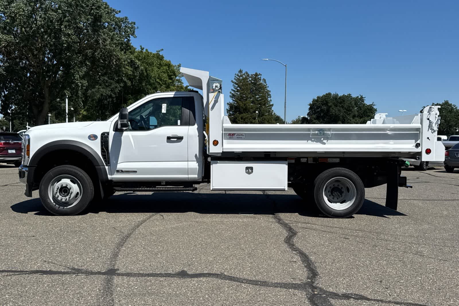 Thumbnail: 2026 Ford F-550 - 4