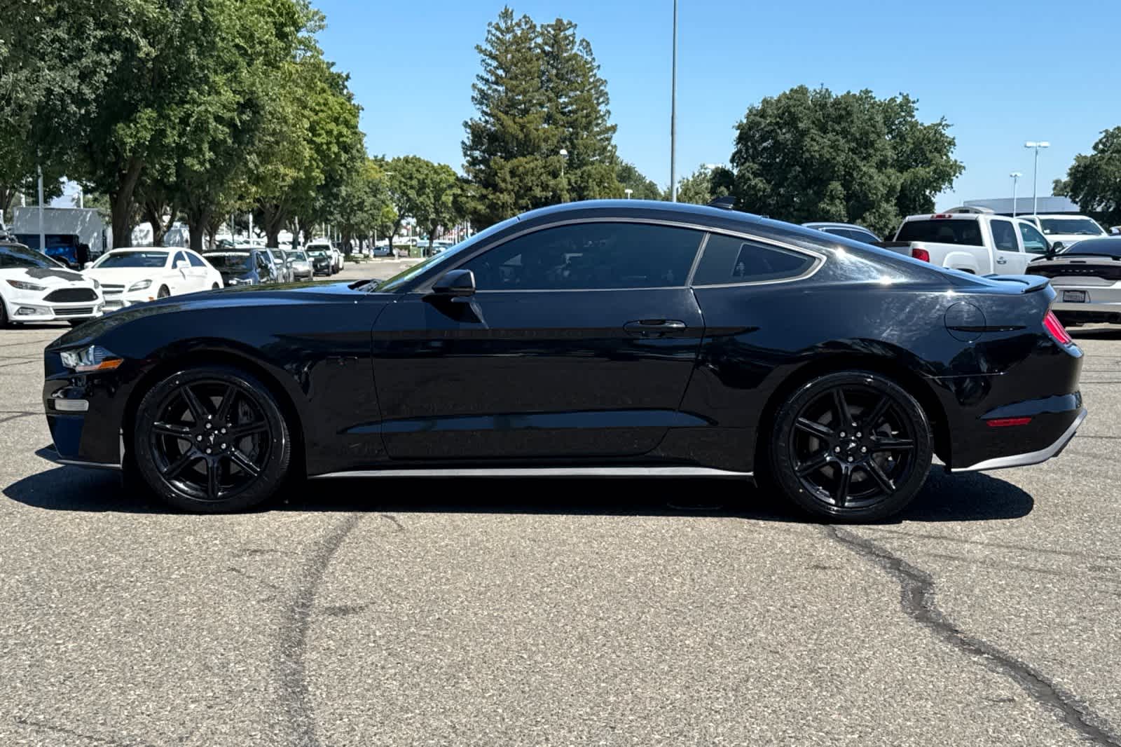 Thumbnail: 2020 Ford Mustang - 5