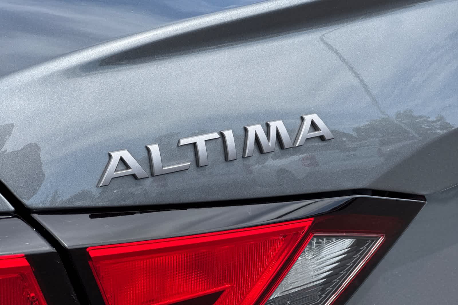 Thumbnail: 2025 Nissan Altima - 26