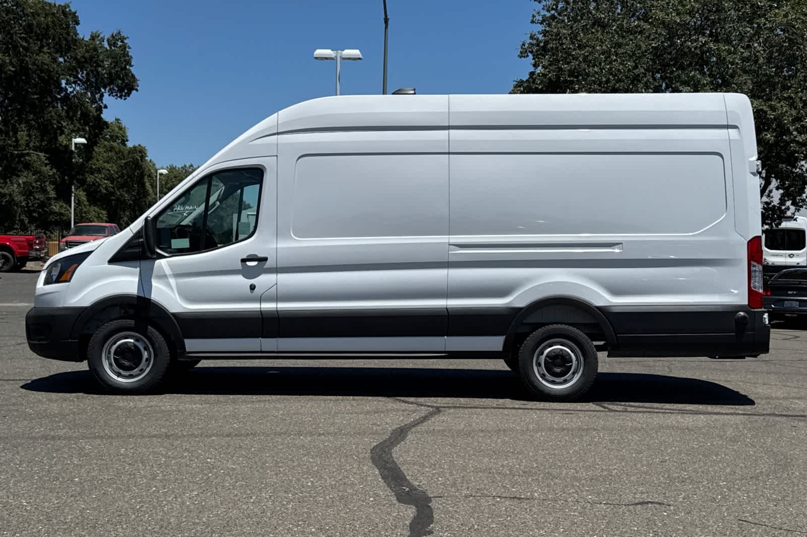 Thumbnail: 2026 Ford Transit Series - 4