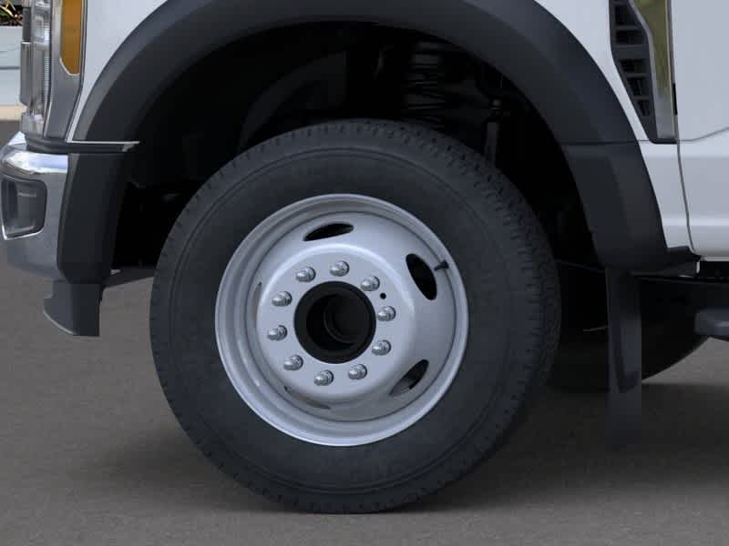 Thumbnail: 2026 Ford F-450 - 19