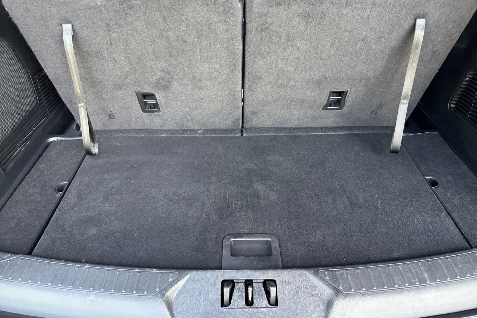 Thumbnail: 2024 Ford Explorer - 16