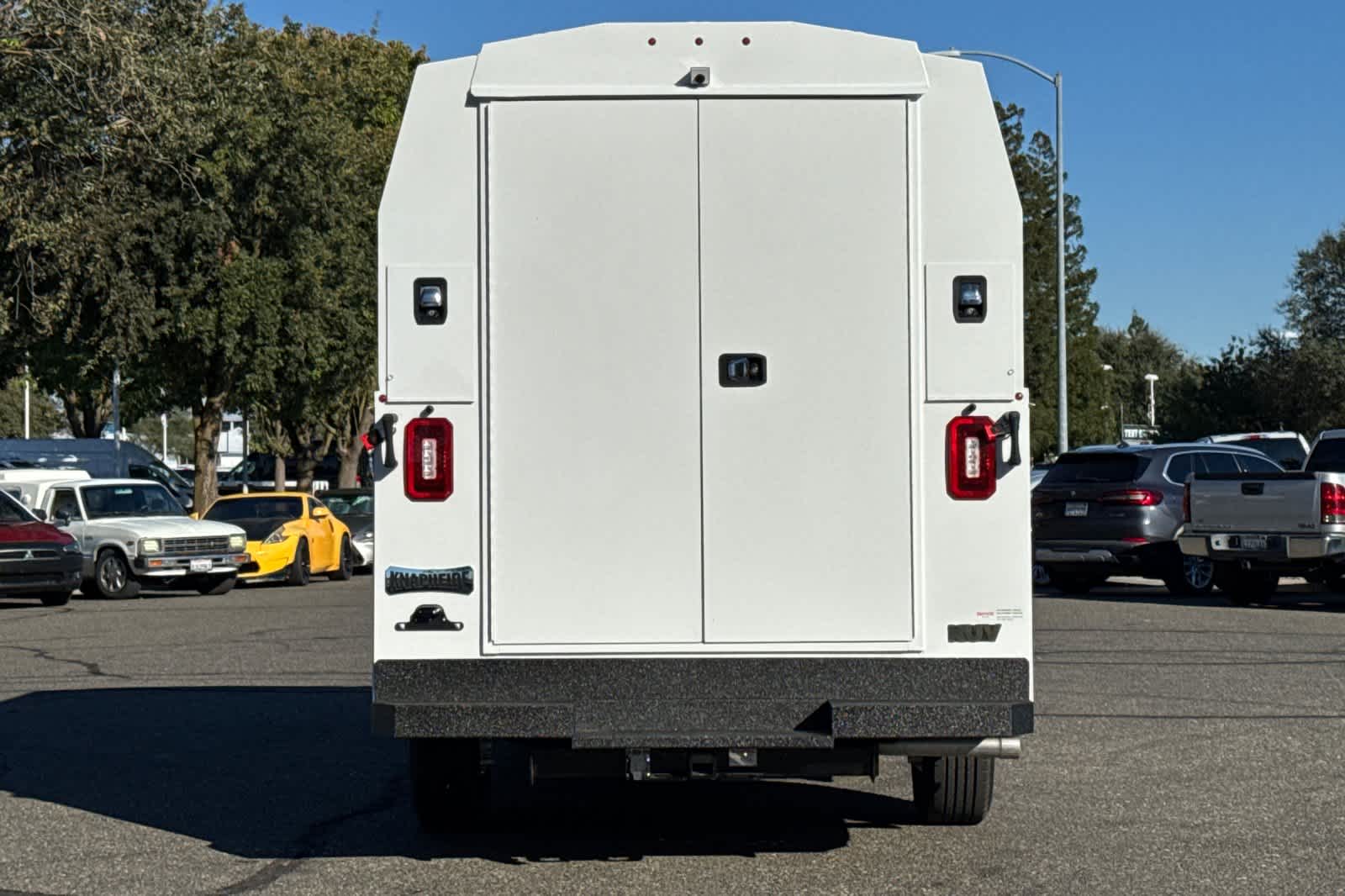 Thumbnail: 2026 Ford Econoline - 6