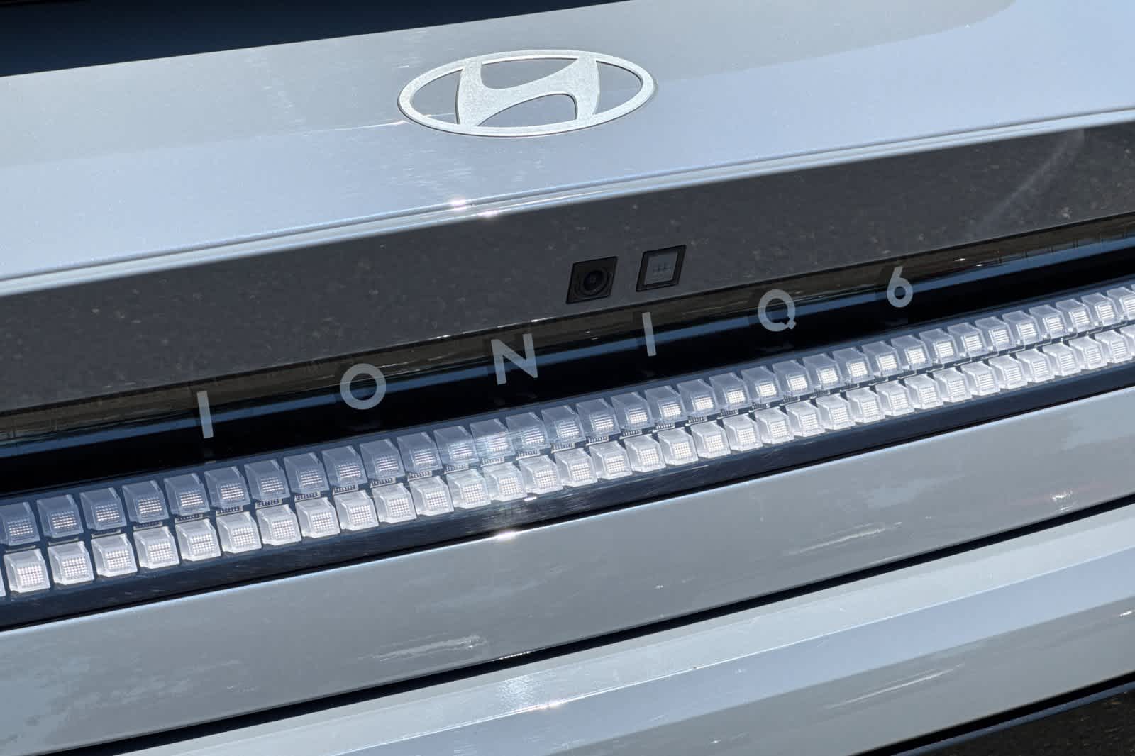 Thumbnail: 2023 Hyundai Ioniq 6 - 27