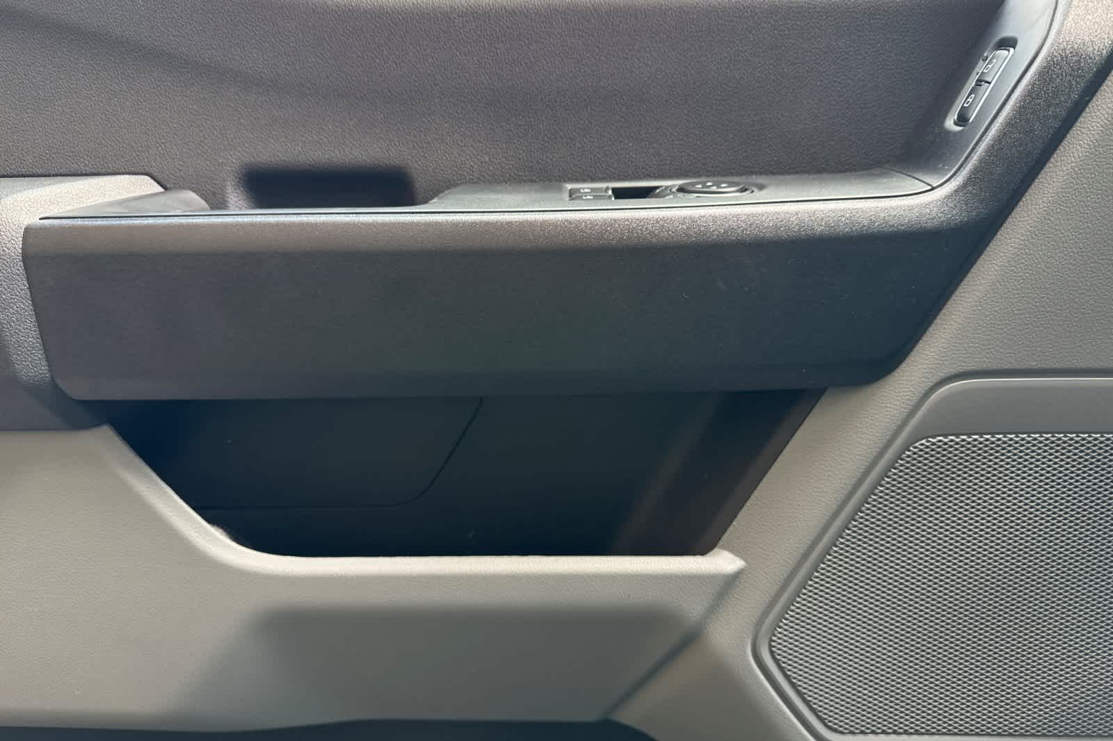 Thumbnail: 2025 Ford F-350 - 11