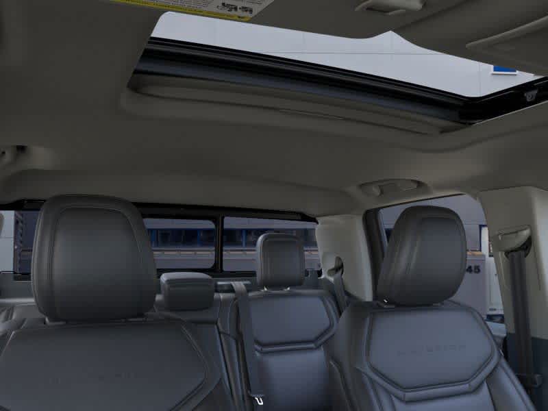 Thumbnail: 2025 Ford Maverick - 12