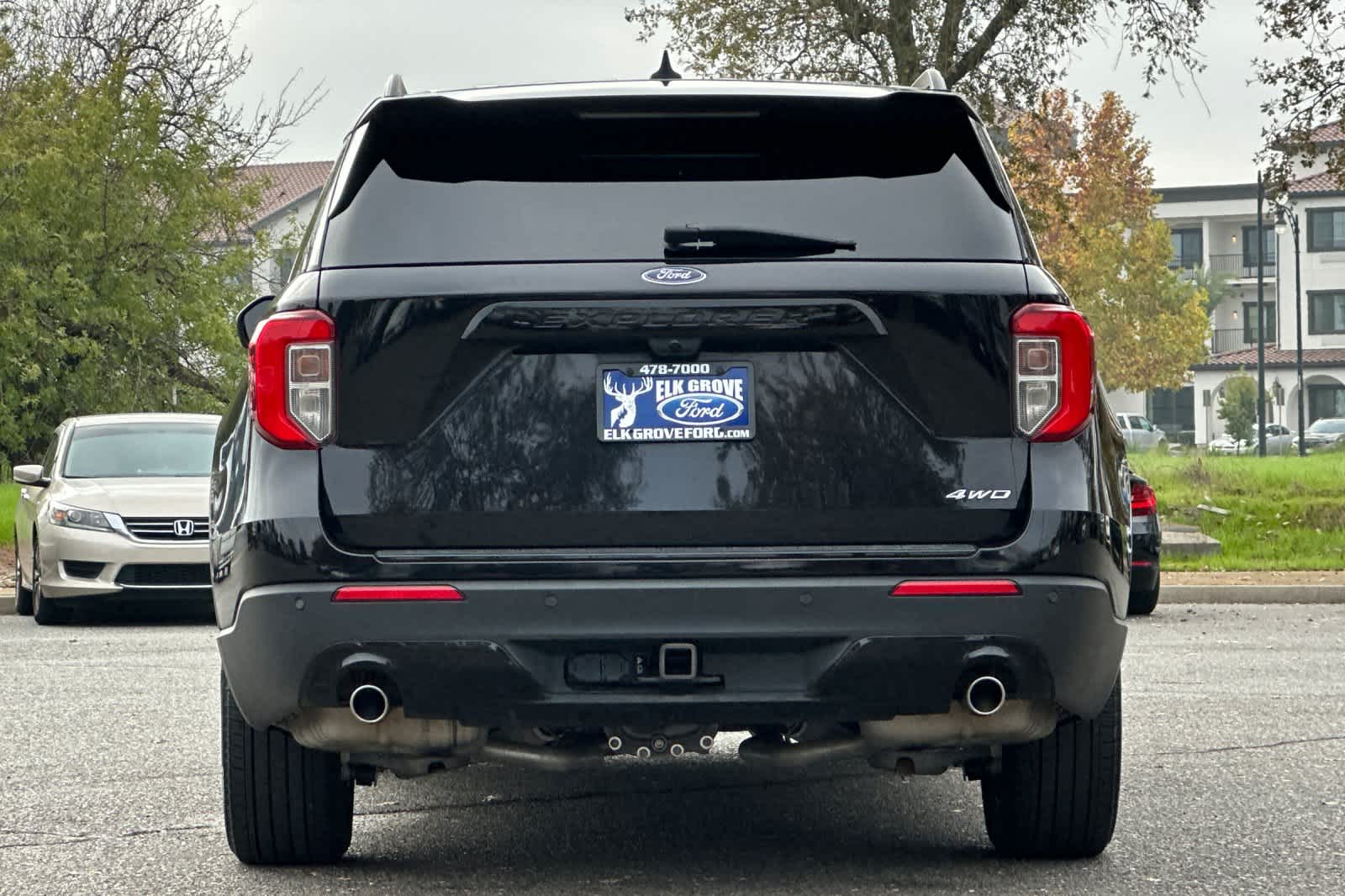 Thumbnail: 2022 Ford Explorer - 7