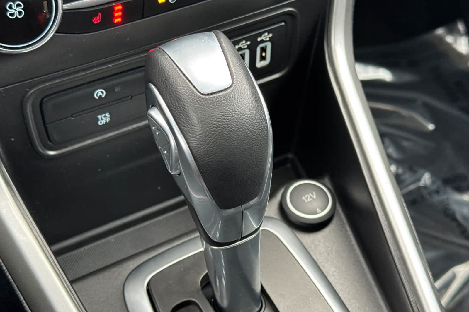 Thumbnail: 2022 Ford EcoSport - 21