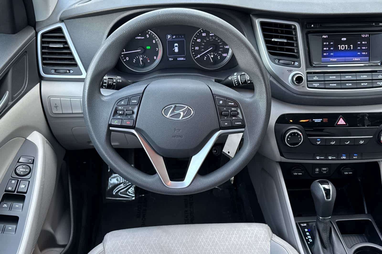 Thumbnail: 2016 Hyundai Tucson - 14