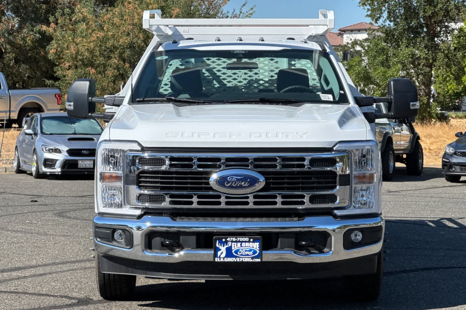 Thumbnail: 2025 Ford F-350 - 9