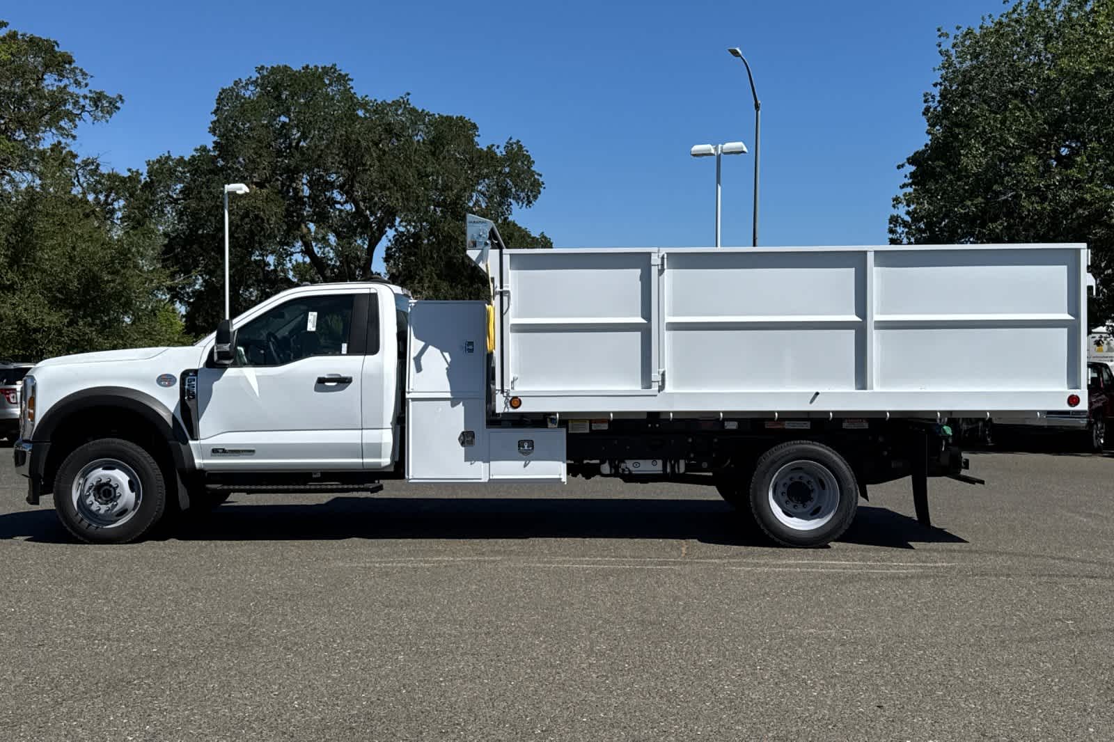 Thumbnail: 2025 Ford F-550 - 4