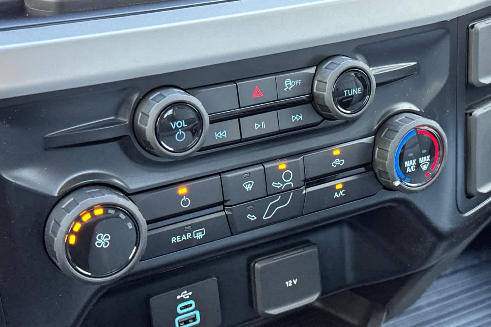 Thumbnail: 2026 Ford F-350 - 19