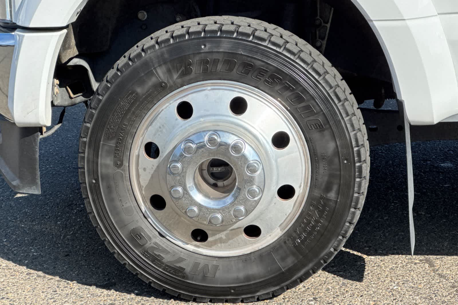 Thumbnail: 2022 Ford F-450 - 24