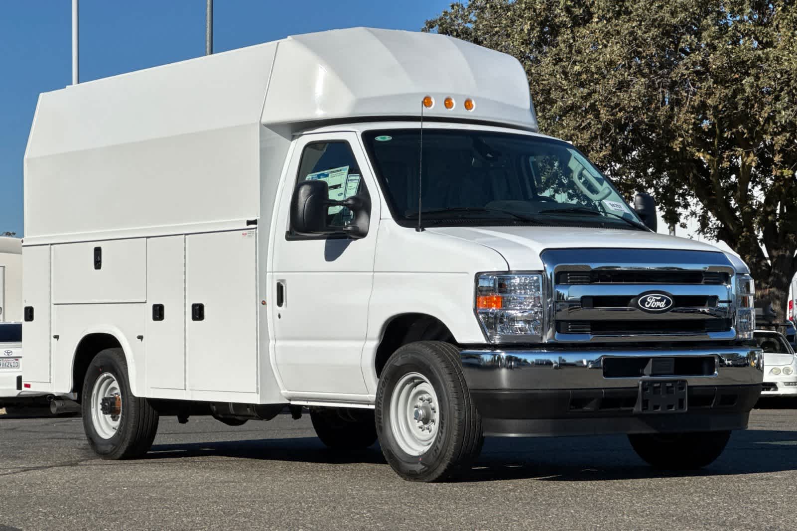 Thumbnail: 2026 Ford Econoline - 8