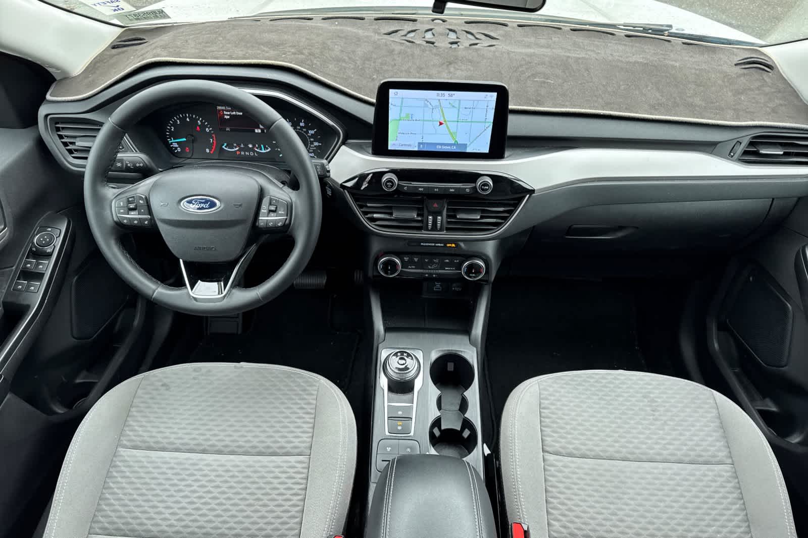 Thumbnail: 2022 Ford Escape - 3