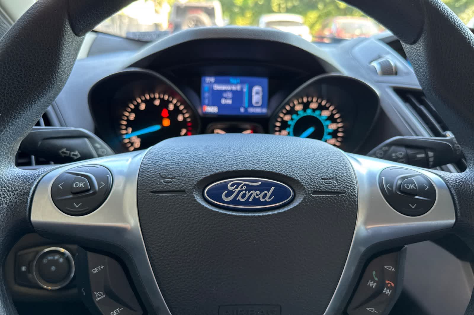 Thumbnail: 2014 Ford Escape - 22
