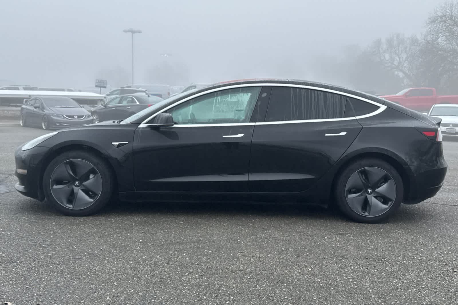 Thumbnail: 2019 Tesla Model 3 - 5