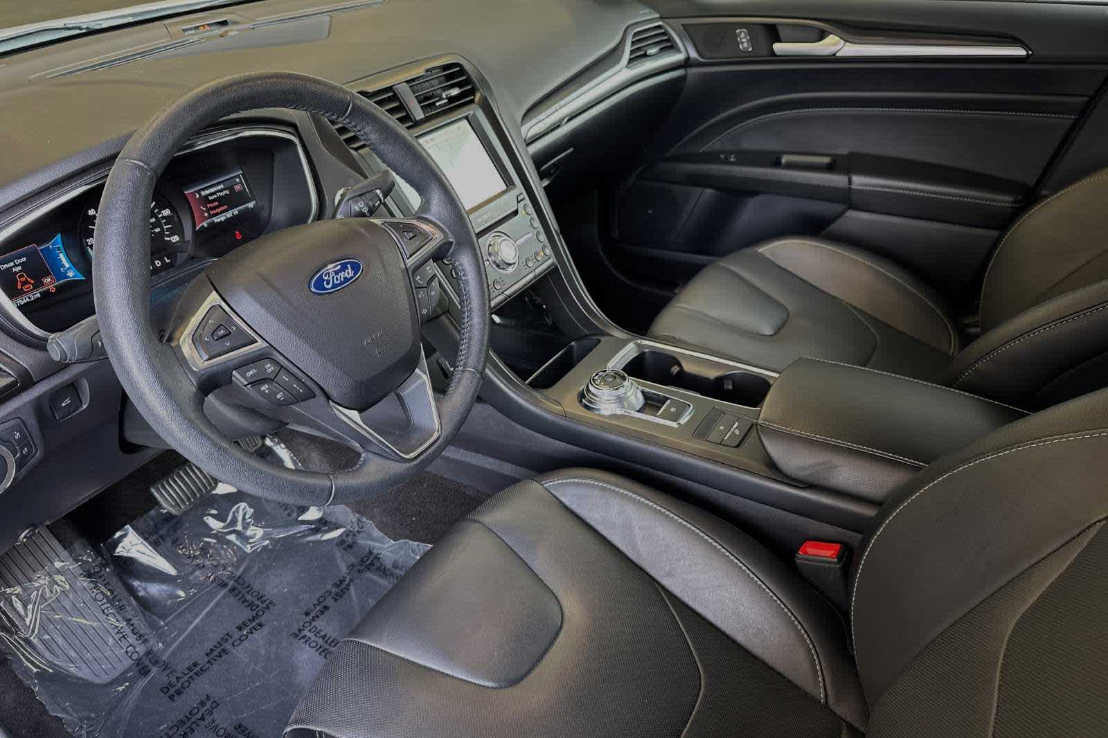 2020 Ford Fusion Titanium 11