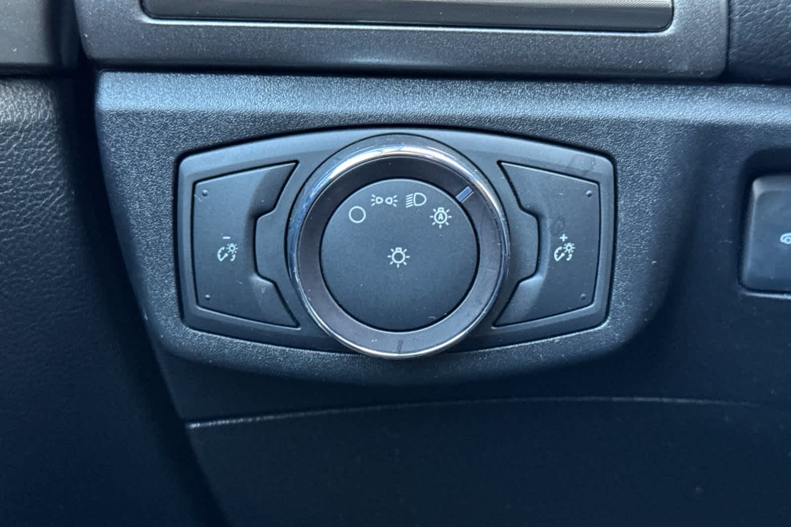 Thumbnail: 2018 Ford Fusion - 27